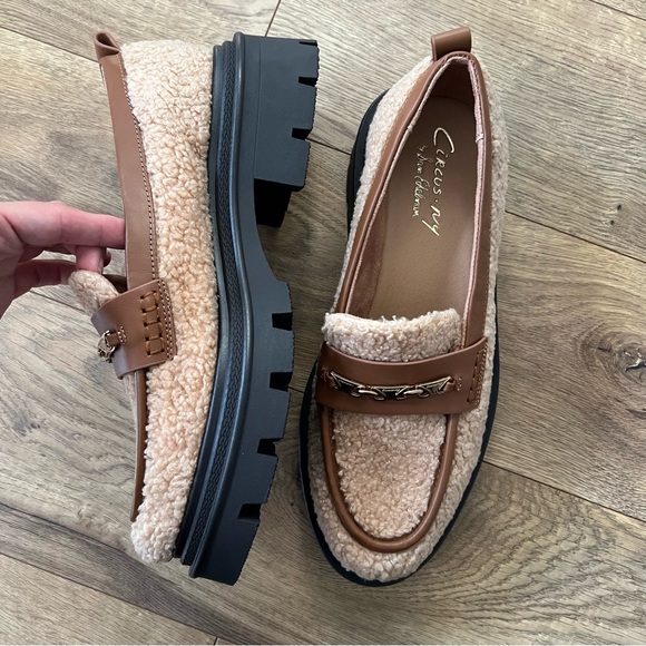 Women's Tan and Brown Loafers - Picture 3 of 10